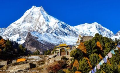 manaslu circuit trek